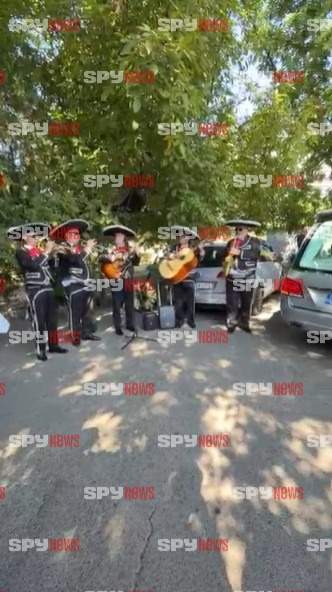 Mădălina Apostol, condusă pe ultimul drum. Familia și apropiații își iau rămas-bun. Imagini și informații în timp real
