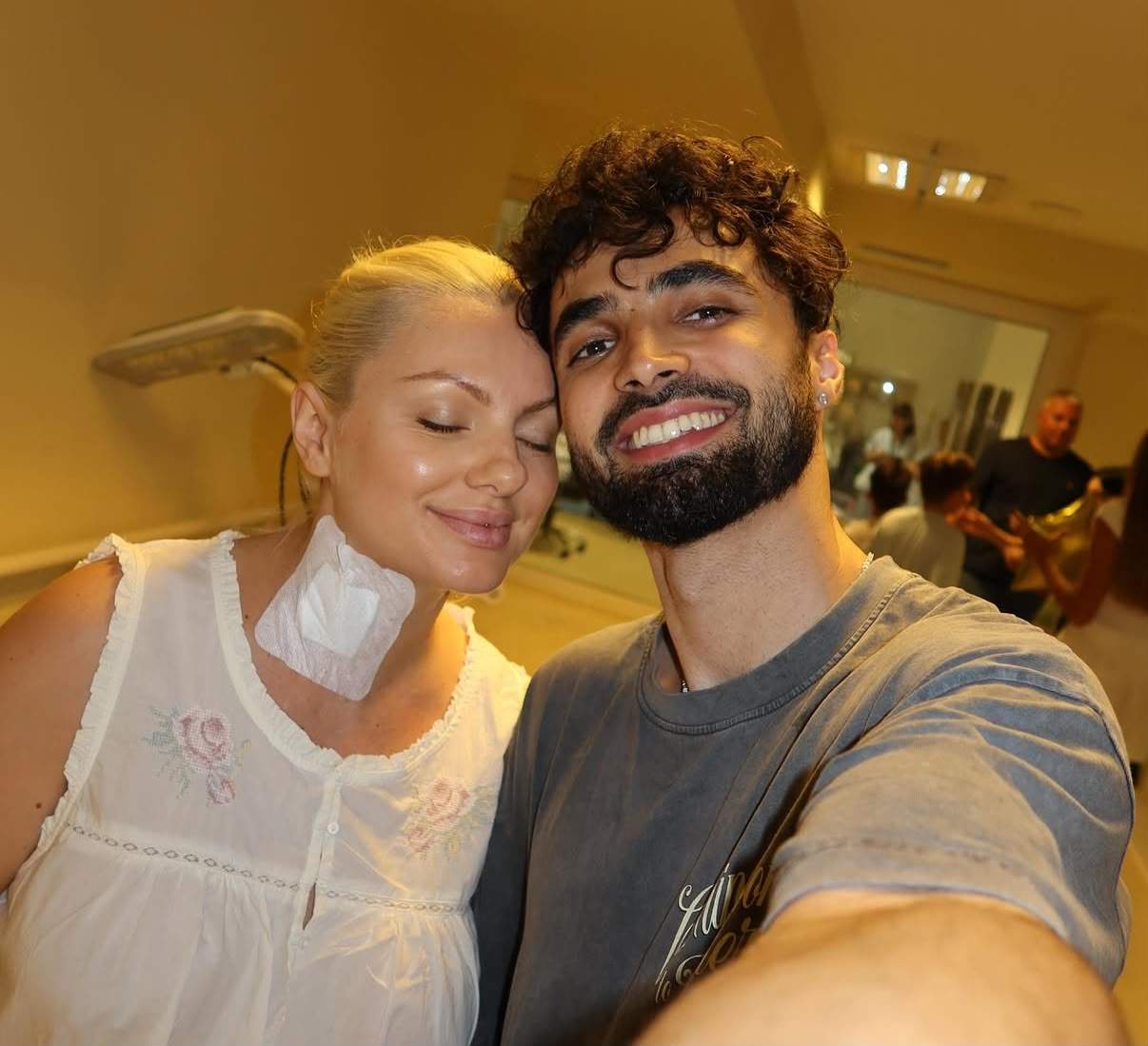 Alexandra Stan a vorbit pentru prima dată despre experiența nașterii: „Cea mai grea zi din viața mea”