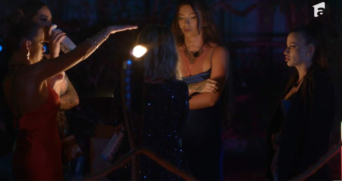Bianca Ghiurcă a răbufnit după bonfire-ul de la Insula iubirii. Ce a făcut Gabriella de a enervat-o și pe Armina Andrei