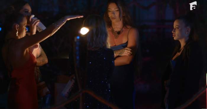 Bianca Ghiurcă a răbufnit după bonfire-ul de la Insula iubirii. Ce a făcut Gabriella de a enervat-o și pe Armina Andrei