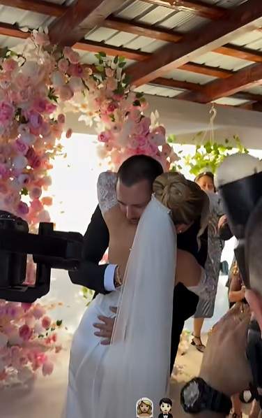 Primele imagini cu Laura și Mihai, mire și mireasă! Câștigătorii sezonului 10 Mireasa s-au căsătorit