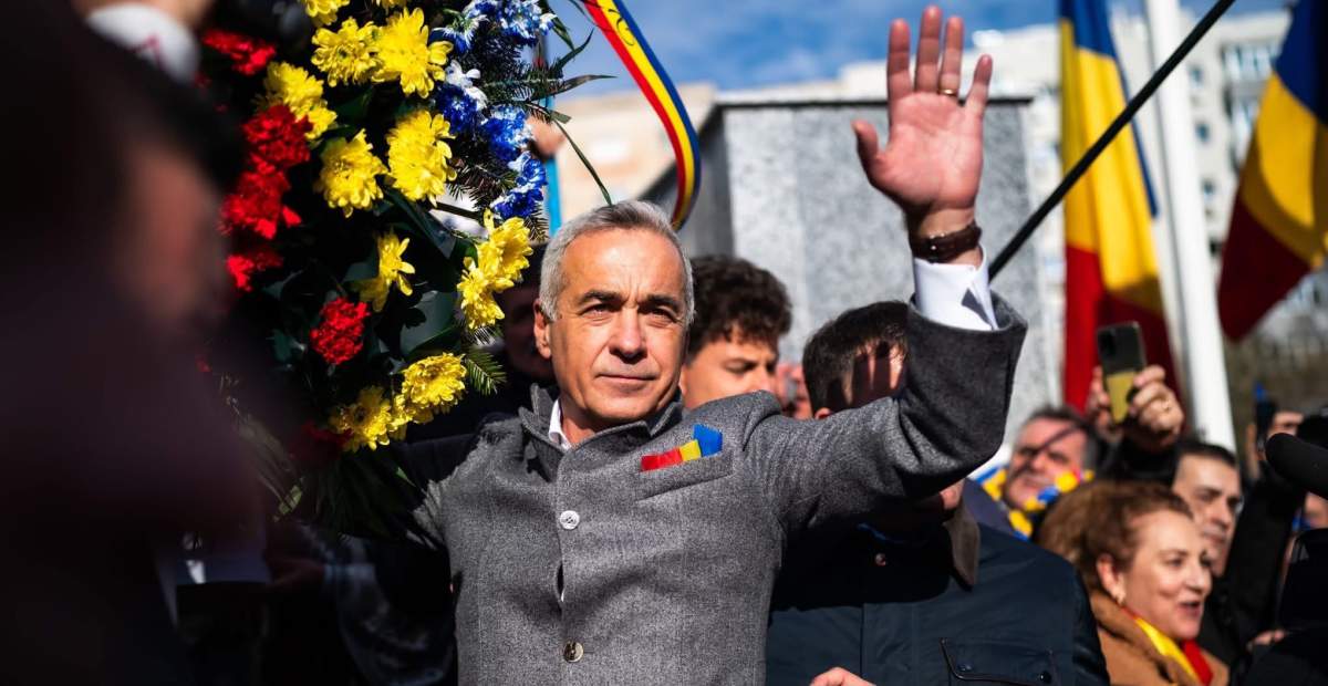 Călin Georgescu, salutând lumea