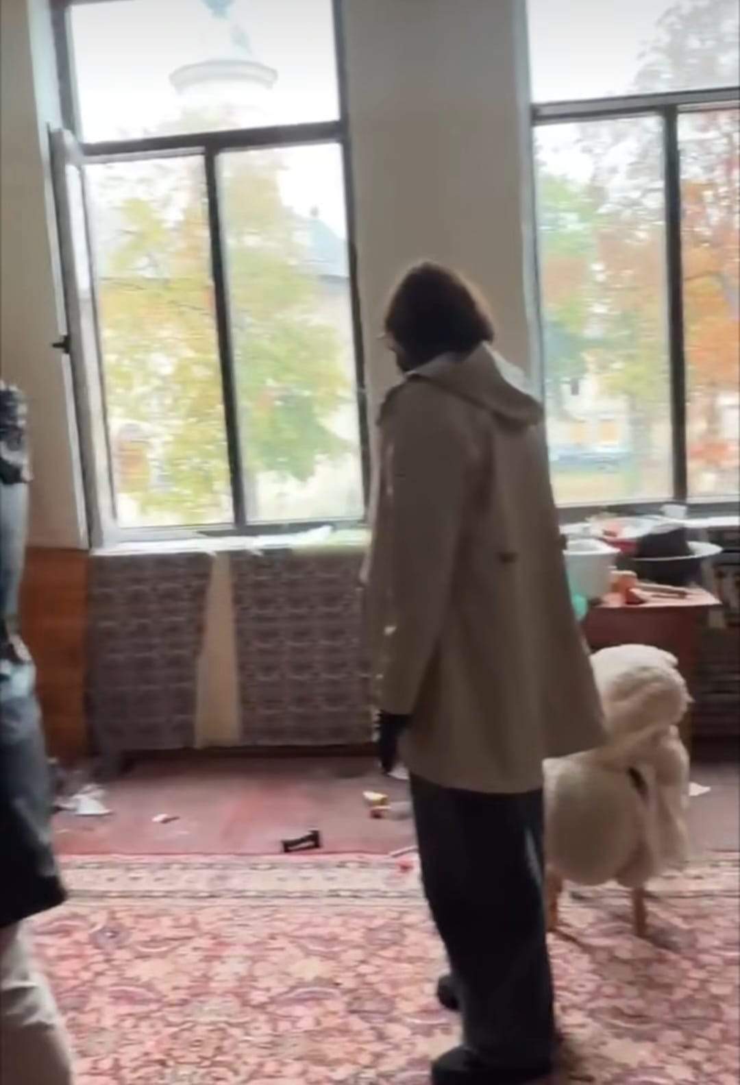 Ce au găsit polițiștii într-un apartament din Centrul Vechi, în Botoșani. Totul a fost filmat