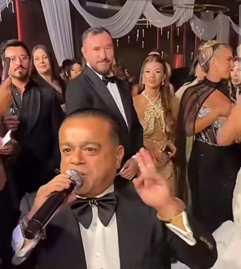 Adrian Minune a făcut o declarație controversată la nunta lui Robert Lele cu Andra Volos. Mirele și-a cerut scuze în numele lui