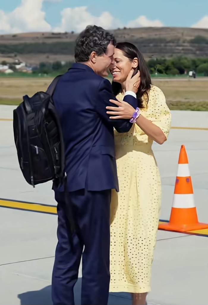 Nicușor Dan și Mirabela Grădinaru, sărutându-se