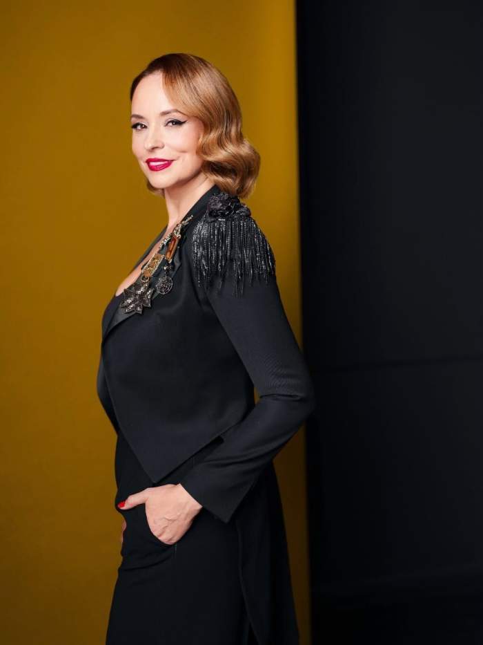 Andreea Marin, îmbrăcată elegant