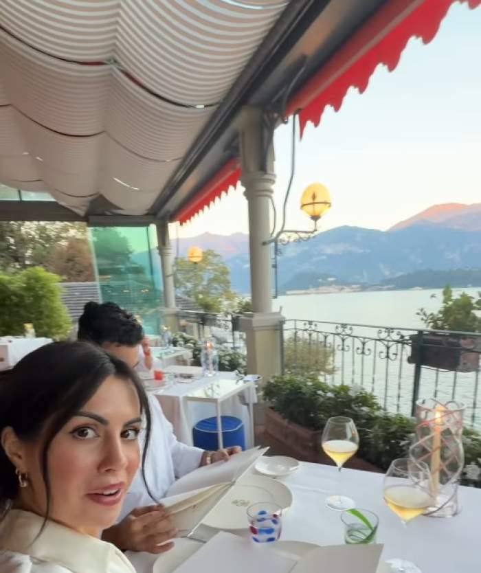 Femeia care a primit la restaurant un meniu fără prețuri, în timp ce soțul ei avea toate prețurile afișate