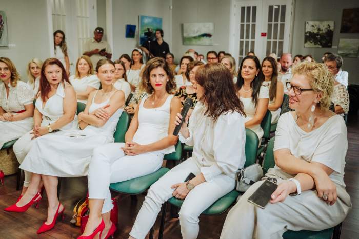 SheroTalk a ajuns la Madrid: „Prima palmă am primit- o în ziua nunții”