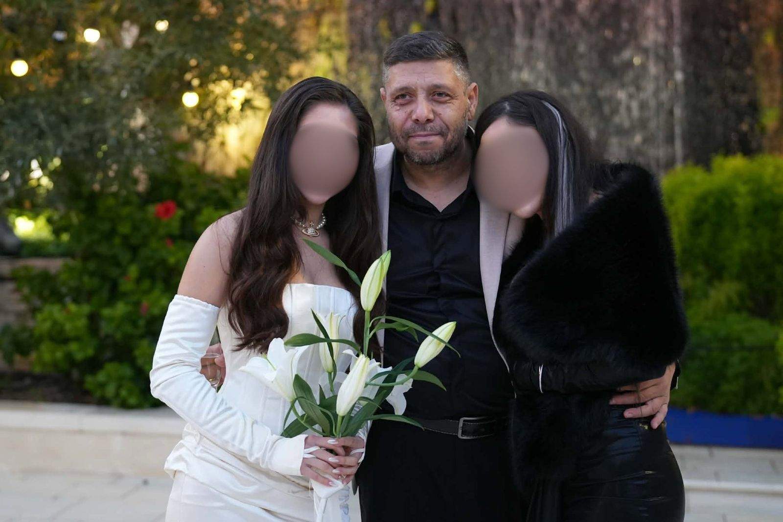 Valentina, alături de tatăl și sora ei