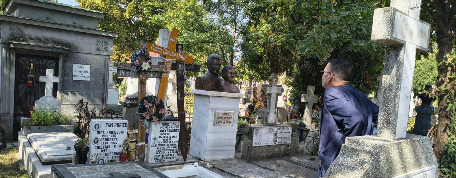 Primele imagini de la slujba de înmormântare a Ancăi Pandrea. Actrița urmează să fie condusă pe ultimul drum