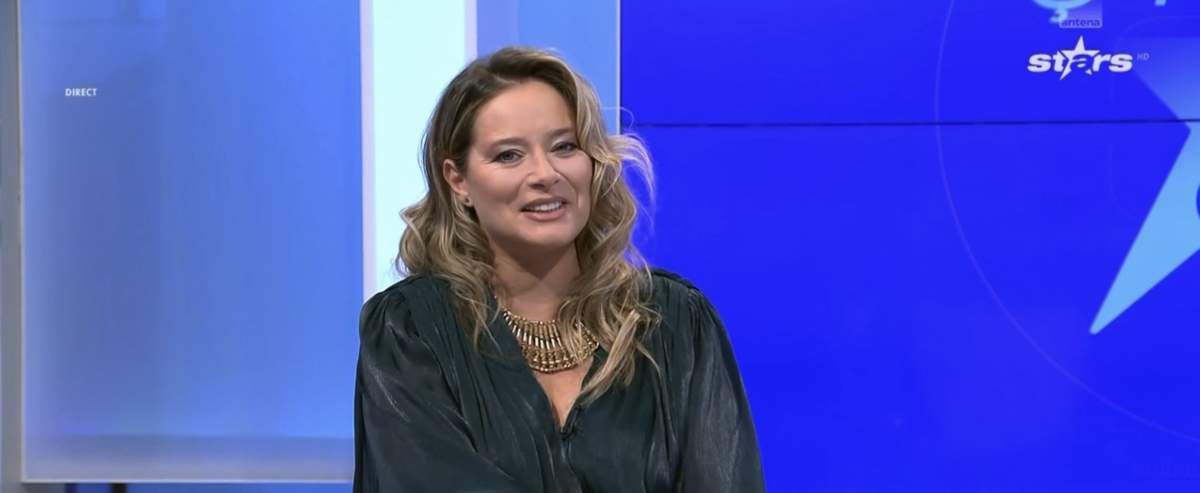 Laura Cosoi