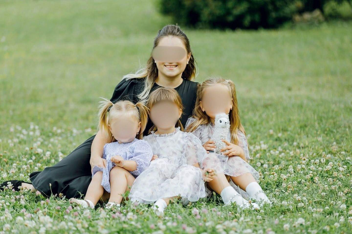 Irina, alături de copiii ei