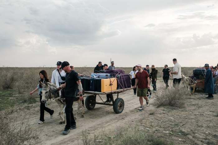 Asia Express începe în forță! Concurenții au ajuns în mijlocul deșertului din Uzbekistan