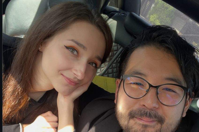 Rikito Watanabe și iubita