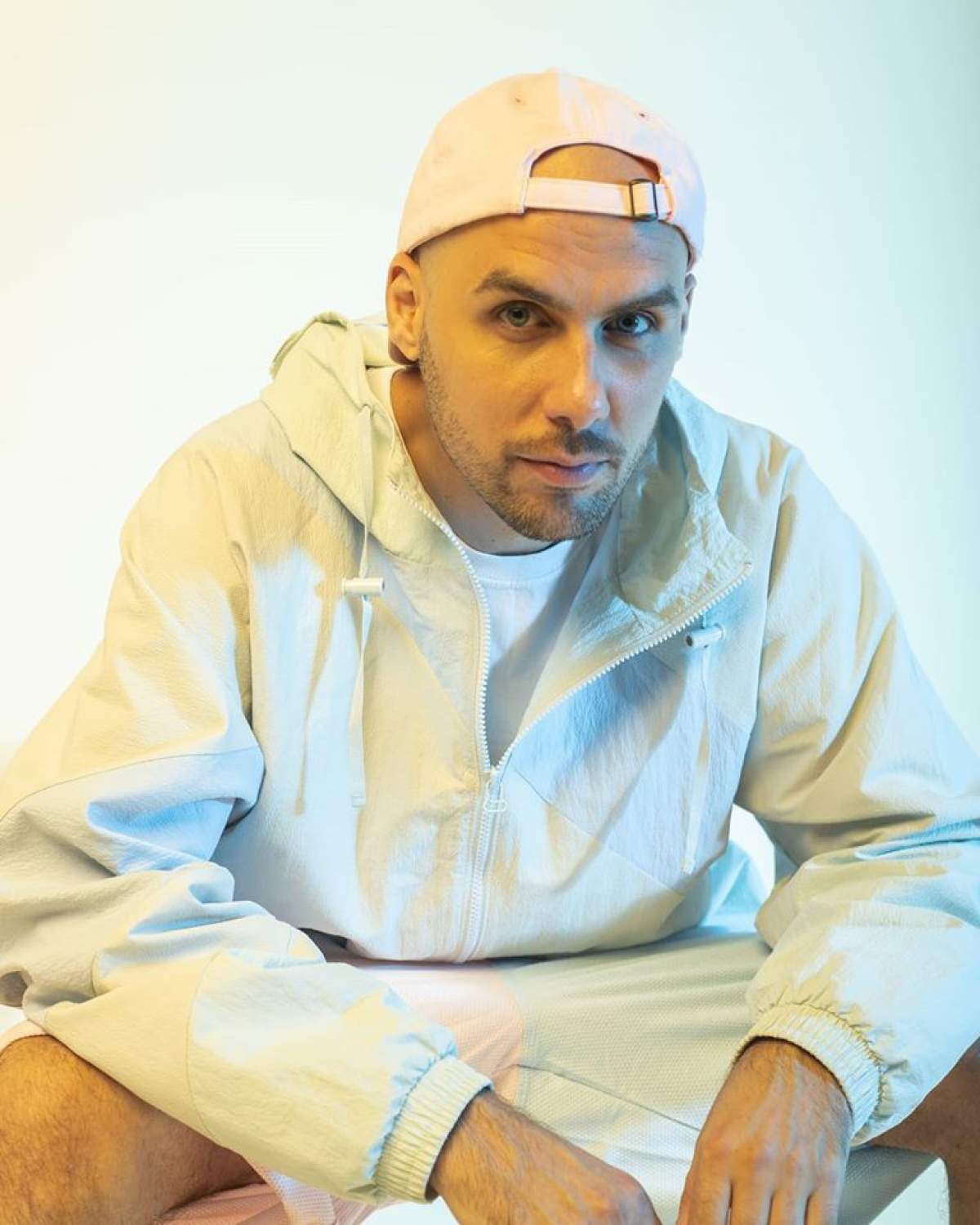 Cine este Deliric, rapperul care are o relaţie cu Inna | Spynews.ro