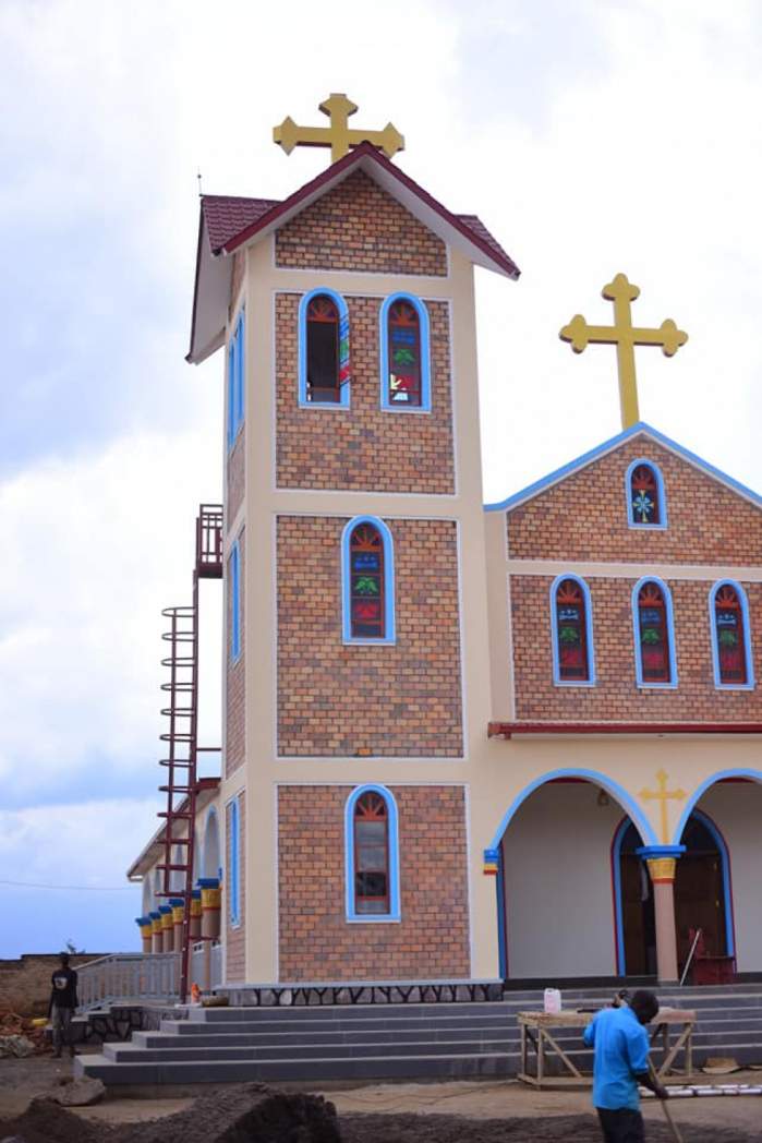 What is the scale of the Pipera church project? What is the scale of the Pipera church project?
